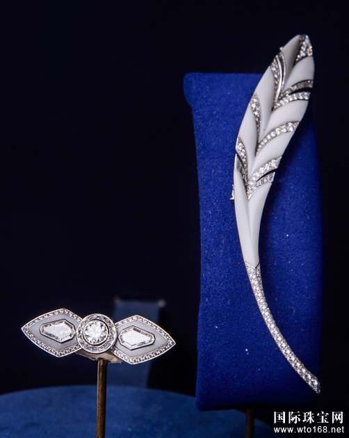 珠寶首飾|寶詩(shī)龍 皇族珠寶的新風(fēng)尚_國(guó)際珠寶網(wǎng)-全球最大的珠寶門(mén)戶(hù)網(wǎng)站。提供及時(shí)的行業(yè)動(dòng)態(tài)、黃金價(jià)格和珠寶加盟等資訊。